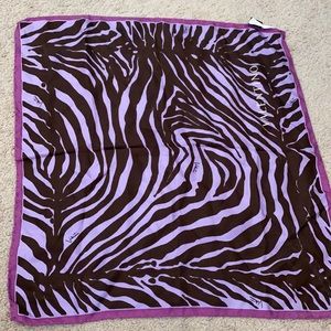 BIG SALE! Silk Valentino square